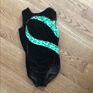 Gymnastics Leo - GK